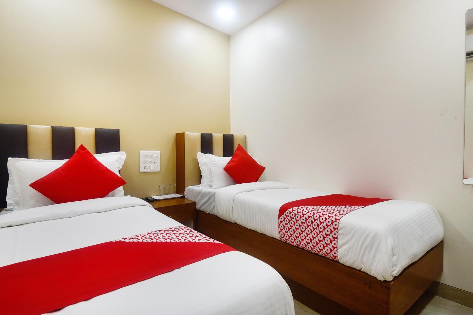 Hotel O Royal Aqua Mumbai Bagian luar foto